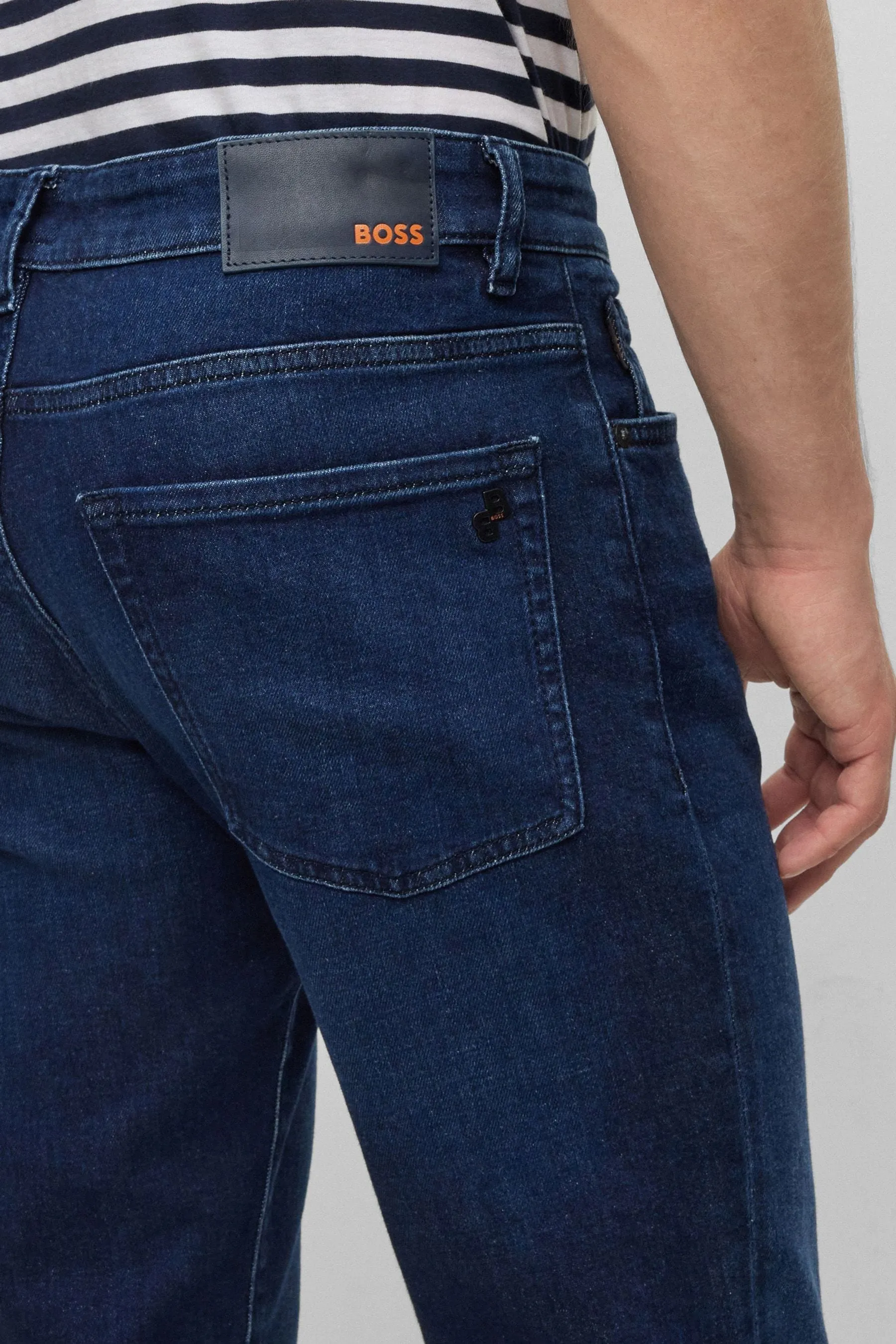 BOSS - Maine - Denim Jeans elasticizzata con vestibilità dritta