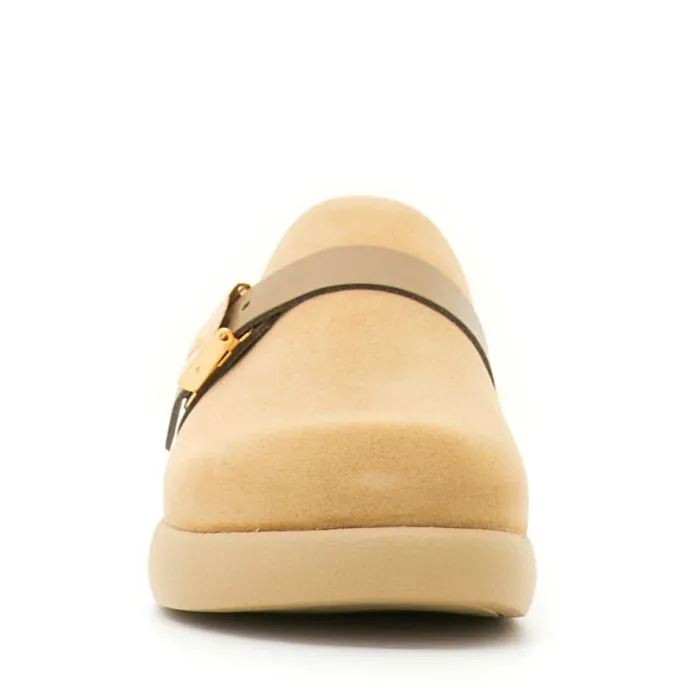 IVY BUCKLE CAMEL SDE  SA