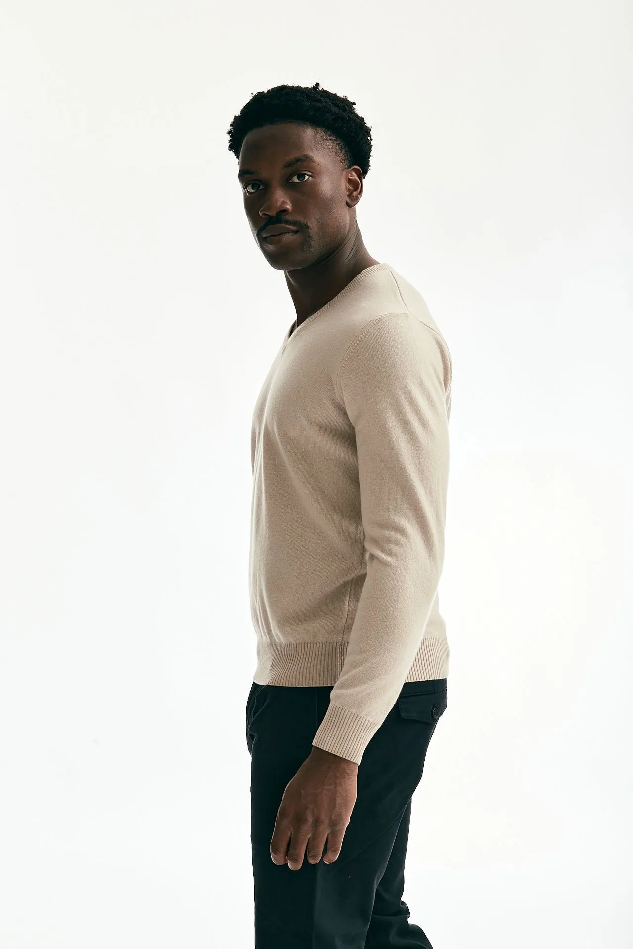 Maglia girocollo in cashmere panna 