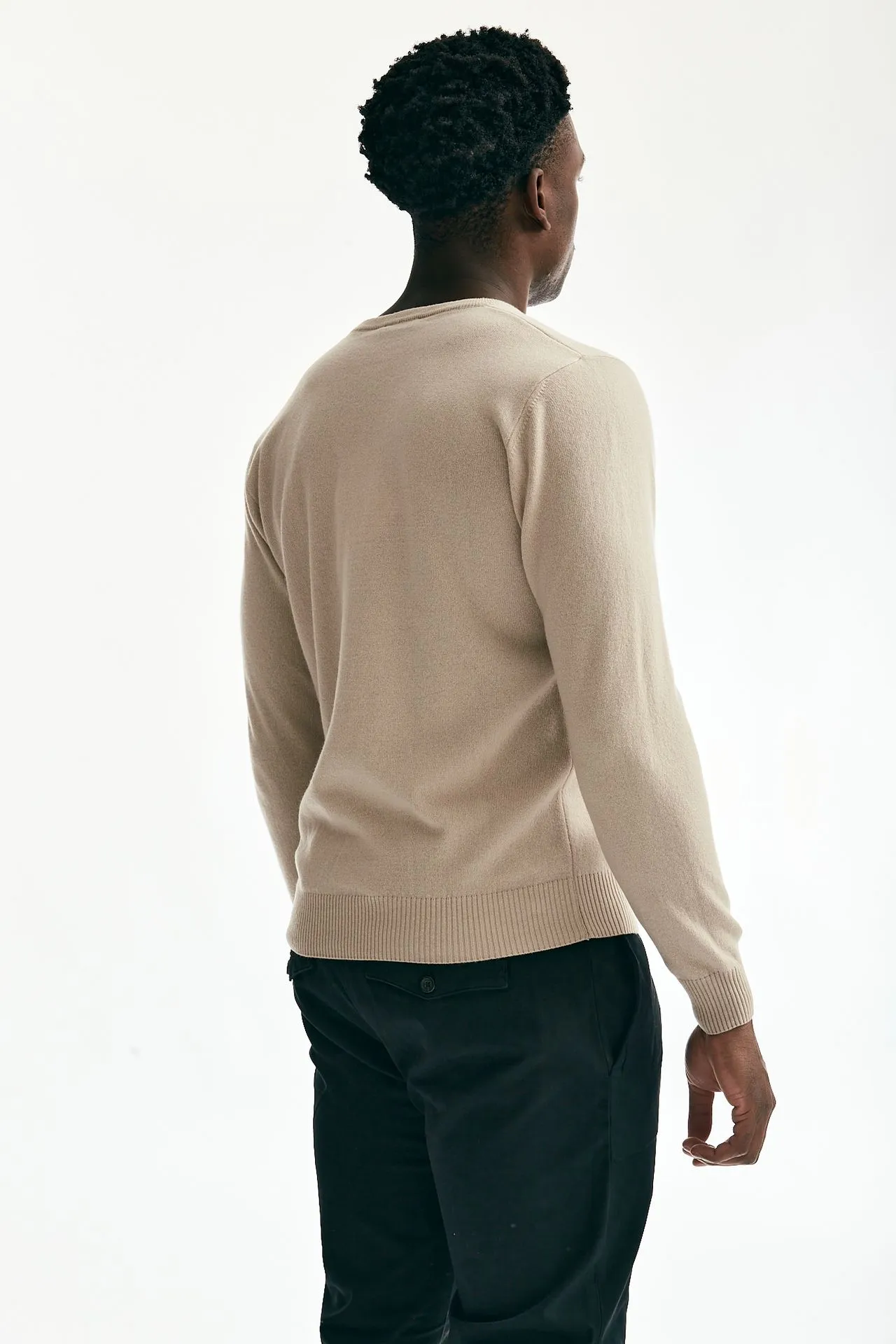 Maglia girocollo in cashmere panna 