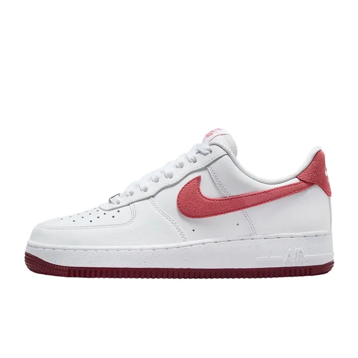 Nike scarpa sneakers da donna Air Force 1 '07 FQ7626-100 bianco-rosso chiaro