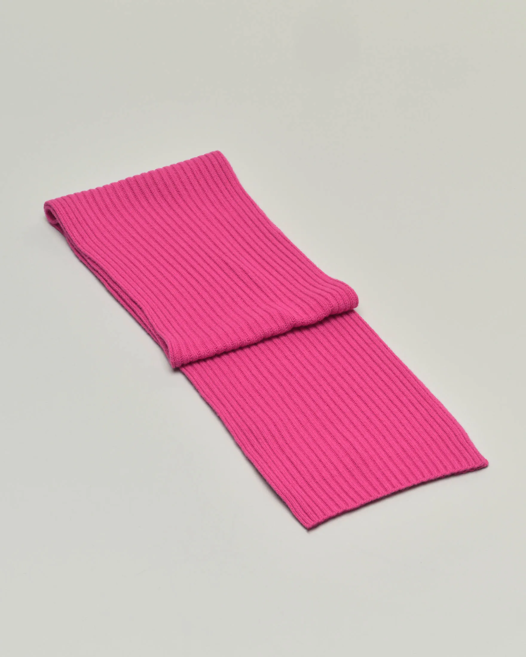 Sciarpa fucsia a coste in misto cachemire e lana merino