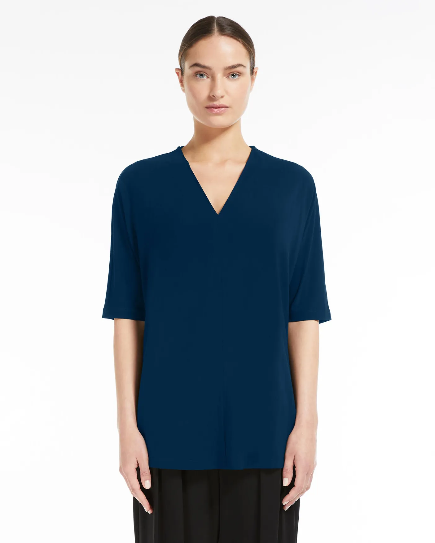 T-shirt blu over in jersey crêpe di viscosa stretch con scollo a V a maniche tre quarti