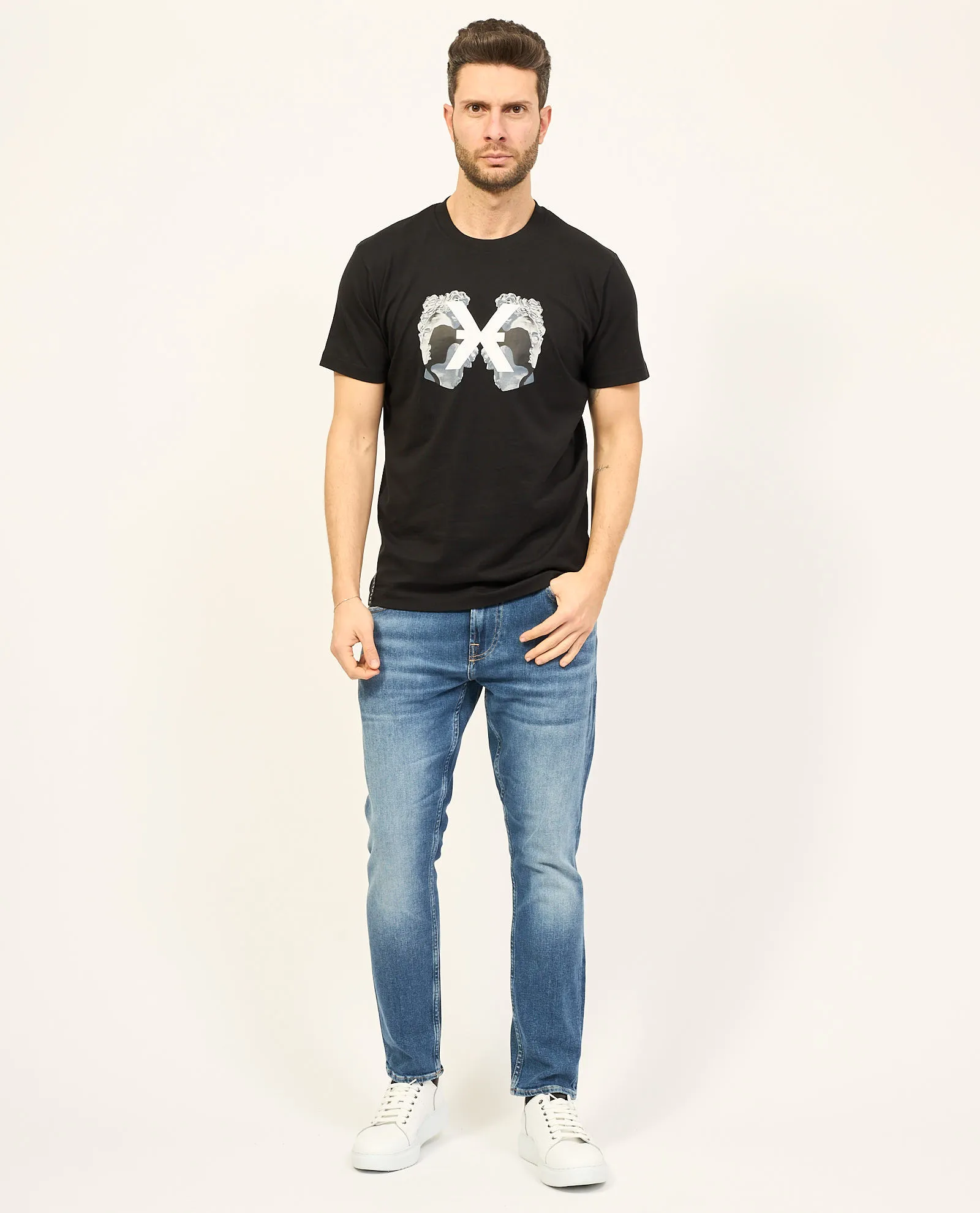 T-shirt nera Richmond X girocollo in cotone