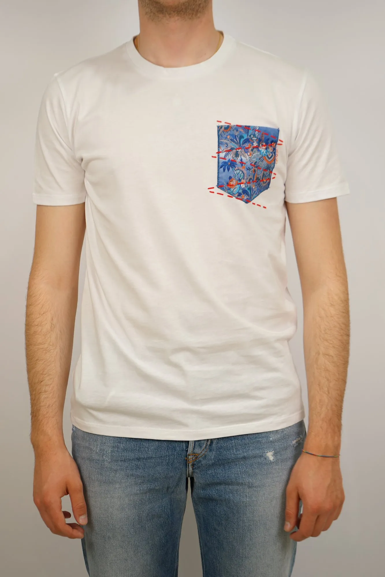 T-shirt tasca Bob